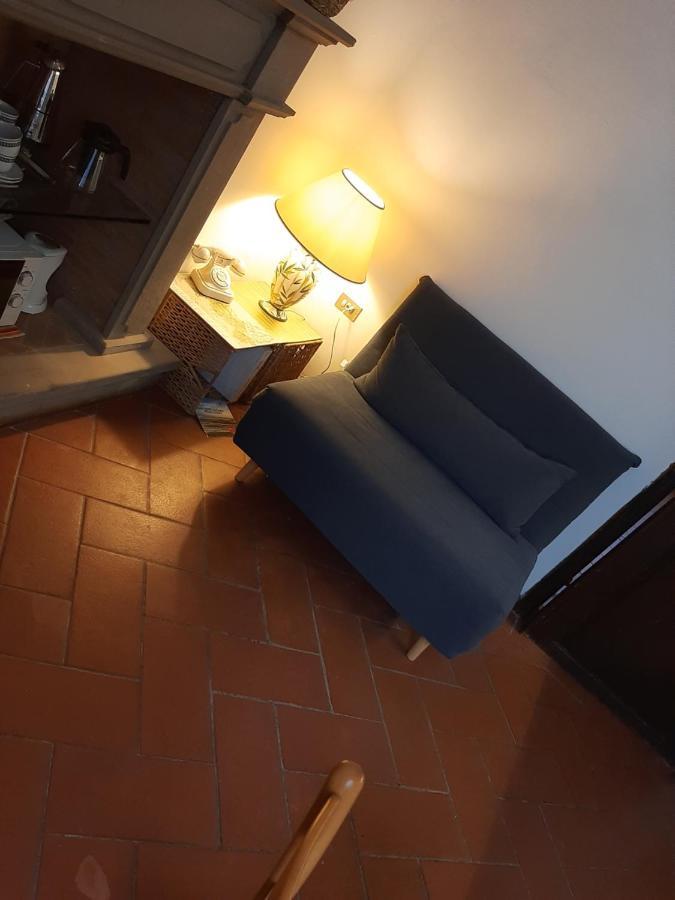 Ferienwohnung La Casina Della Volpe Prato  Exterior foto